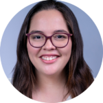 A circular headshot of Victoria.